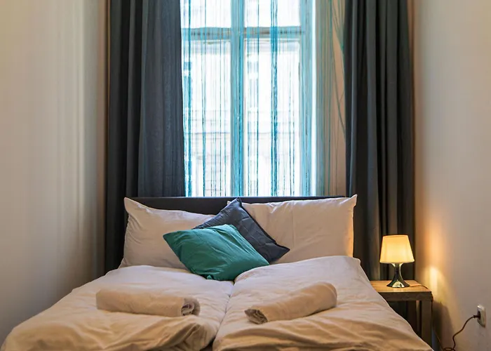 Stylish 3br With Lr Near Wiener Stadthalle