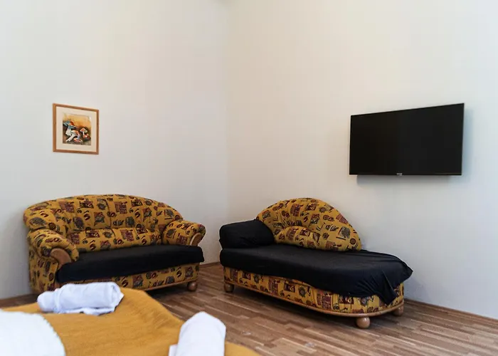 Appartement Stylish 3br With Lr Near Wiener Stadthalle *