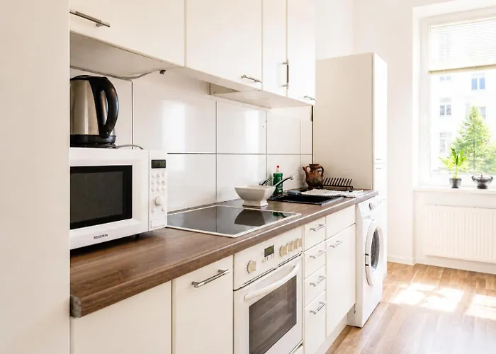 Apartment Stylish 3br With Lr Near Wiener Stadthalle